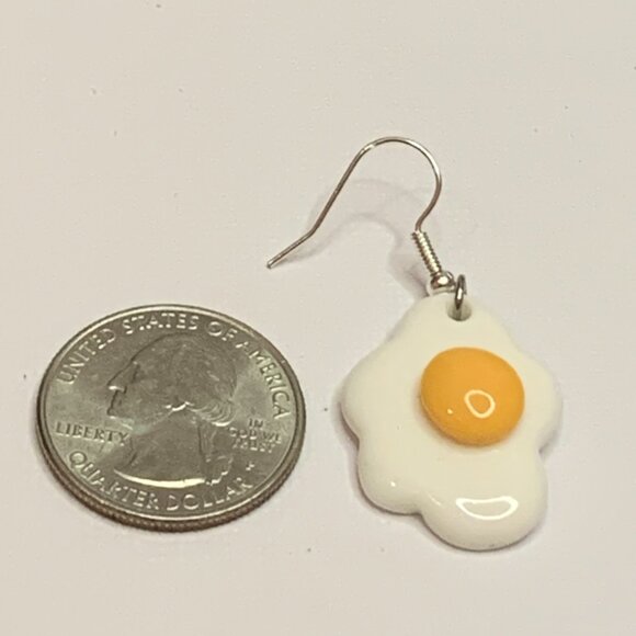 Egg Earring, Cooking Earring, Chef Earring, Funny Food Earring, Gift Idea - Picture 4 of 5